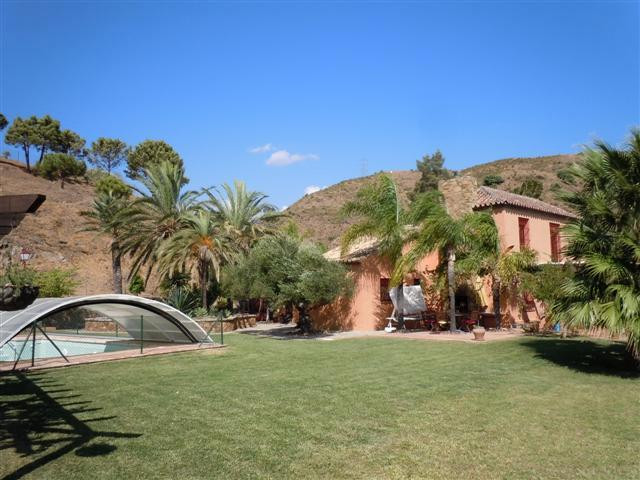 Casa en venda in Estepona