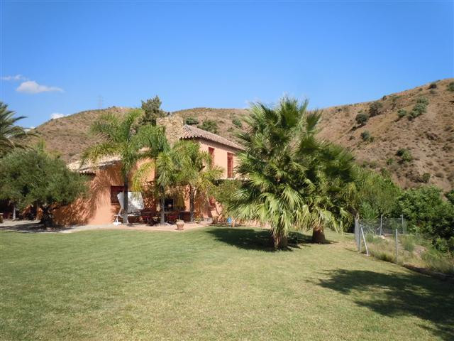 Casa en venta en Estepona