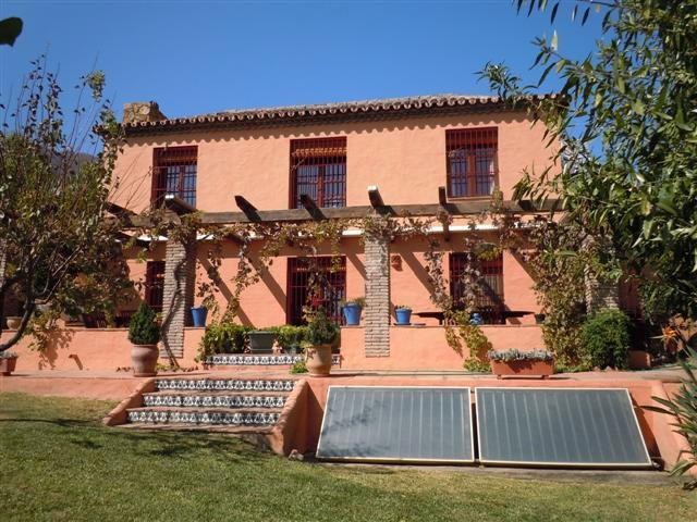 Casa en venta en Estepona