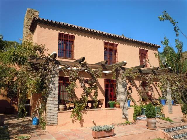 Casa en venta en Estepona