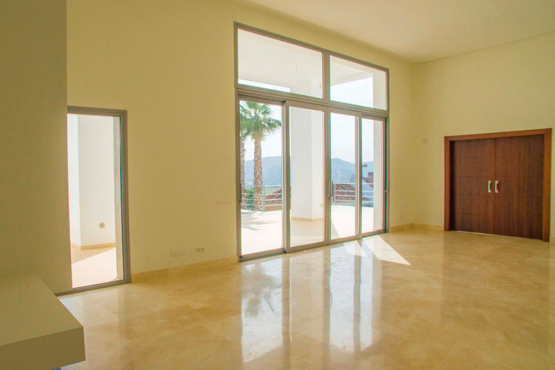 Villa for sale in Benahavís