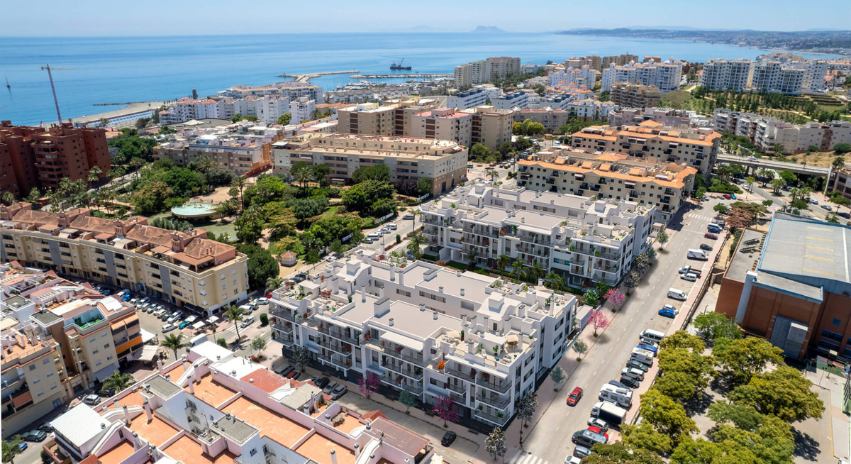 Apartamento en venta en Estepona