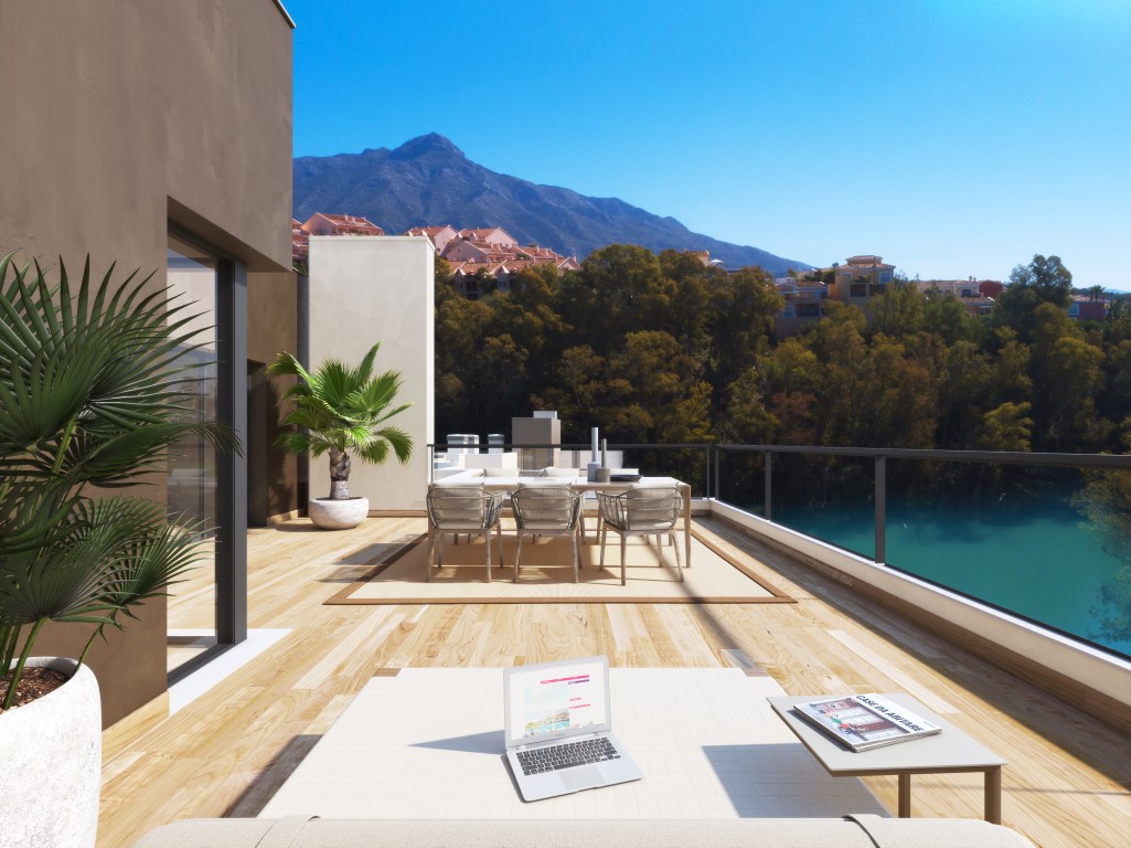 Apartamento en venta en Nueva Andalucía (Marbella)