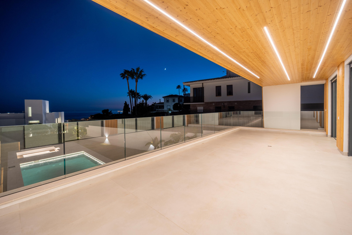 Villa till salu i Benalmádena