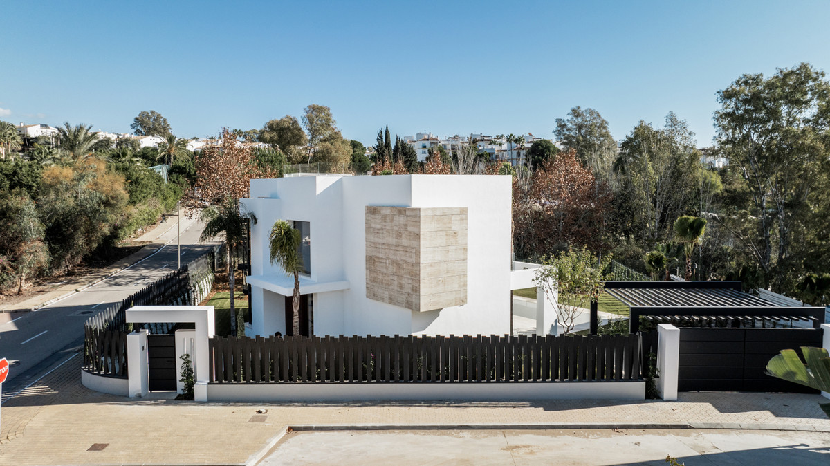 Vila en venda in Estepona