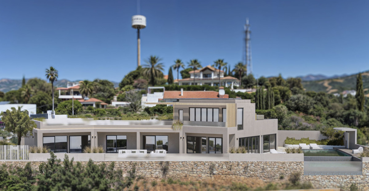 Villa te koop in Elviria (Marbella)