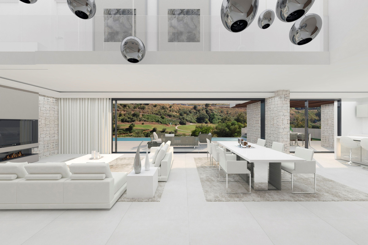 Villa for sale in La Cala de Mijas