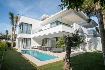 Villa te koop in Nagüeles-Milla de Oro (Marbella)