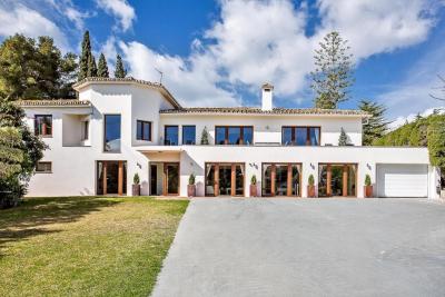 Villa te koop in San Pedro de Alcántara (Marbella)