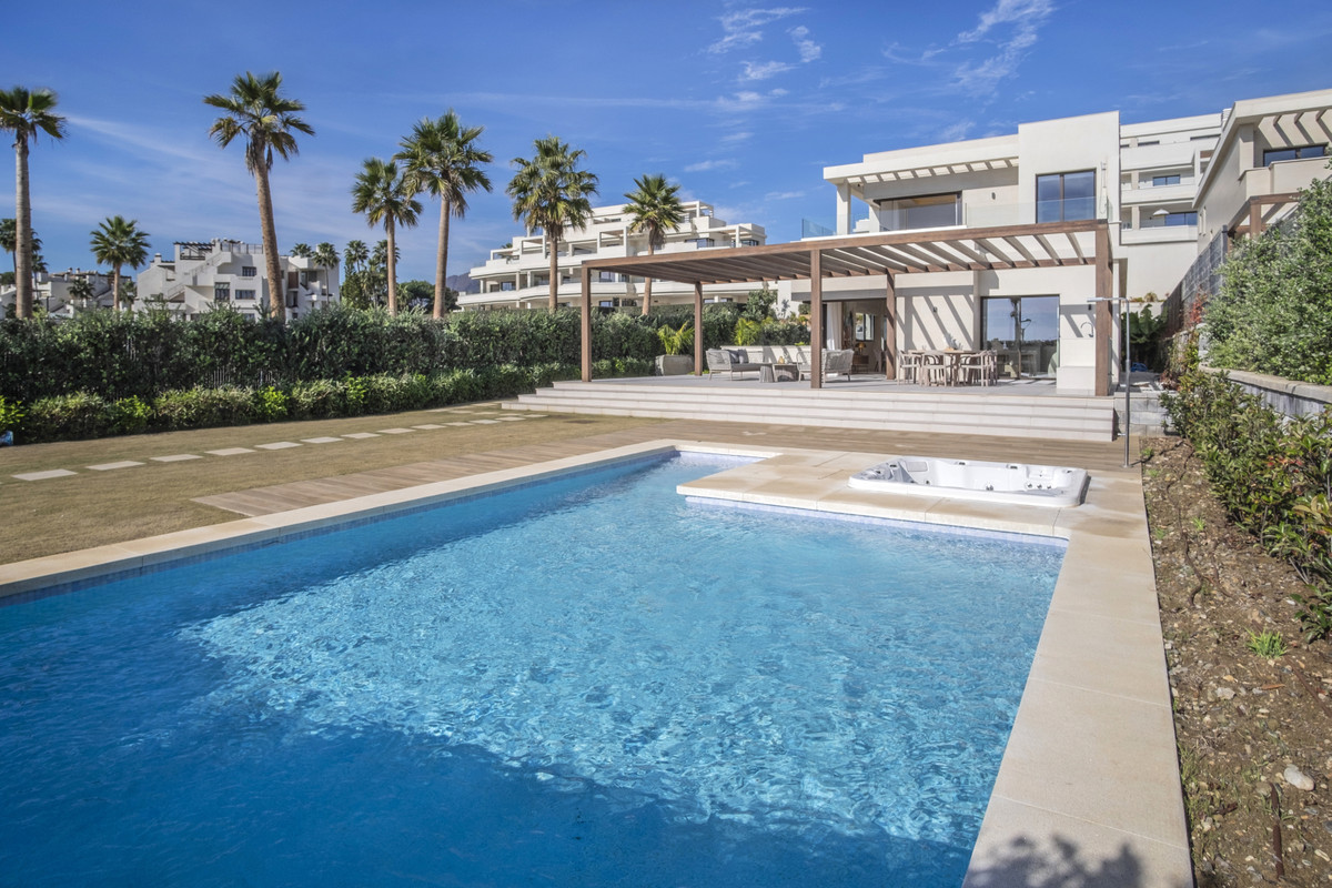 Villa myynnissä Nagüeles-Milla de Oro (Marbella)