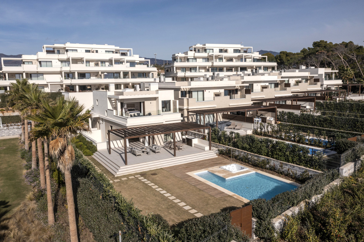 Villa myynnissä Nagüeles-Milla de Oro (Marbella)